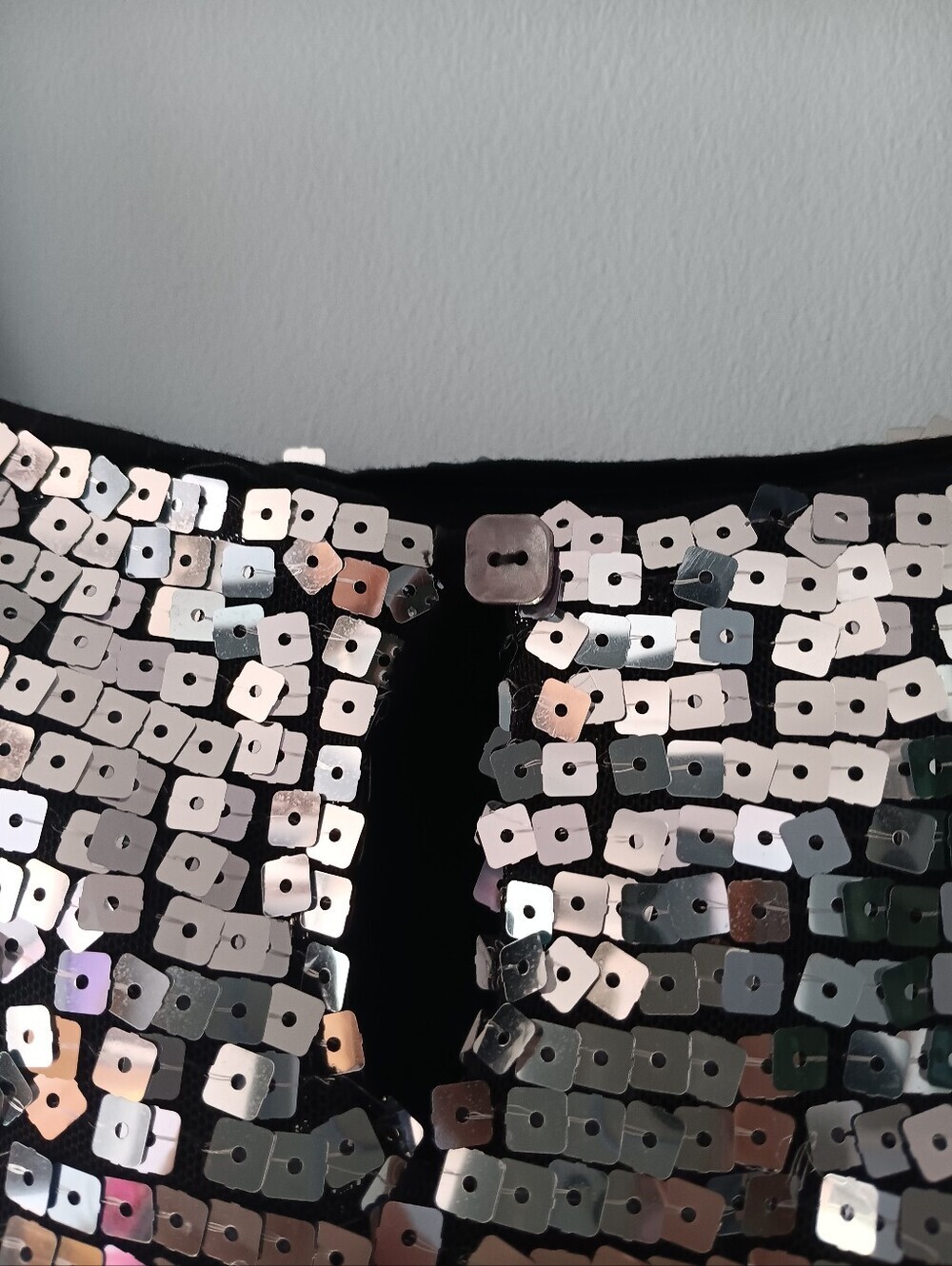 Reformation Kayla Silver Sequin Cropped Tank Top Party Glam XS - Picture 4 of 7